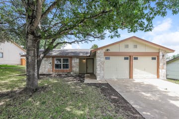 7111 Apache Ridge Converse, TX 78109